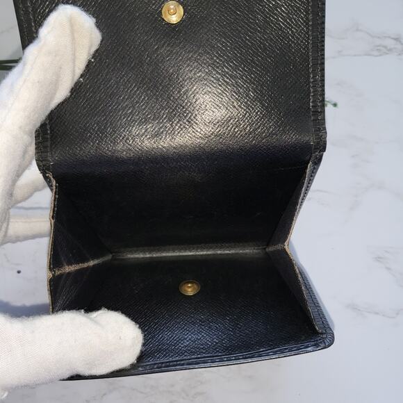 AUTHENTIC LOUIS VUITTON BLACK EPI LEATHER COMPACT SNAP WALLET - Picture 4 of 16